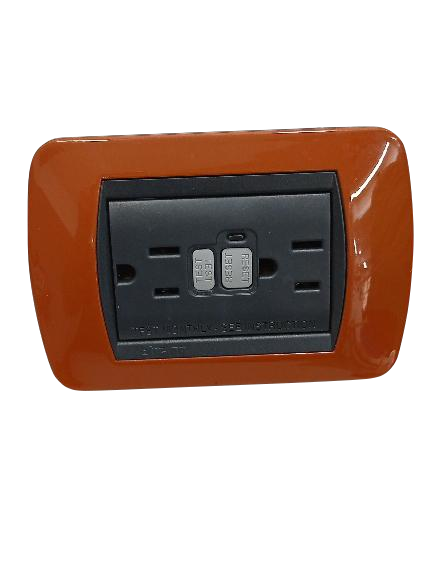 TOMA CTE DOBLE P/T 15A,127V(GFCI)NEGRO C/PLACA