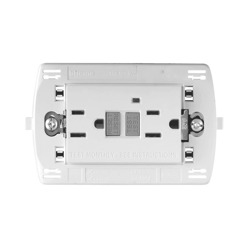 [N4188GF] TOMA CTE DOBLE  GFCI LIGHT